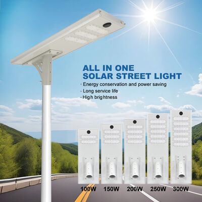 Harga yang bagus Lampu Jalan Tenaga Surya Tahan Air IP65 Lumens Tinggi dengan Sensor Gerak Microwave untuk Penggunaan Luar Ruangan on line